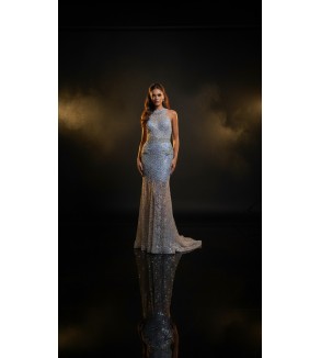 Robe longue brodée Tunisie – Élégance sophistiquée